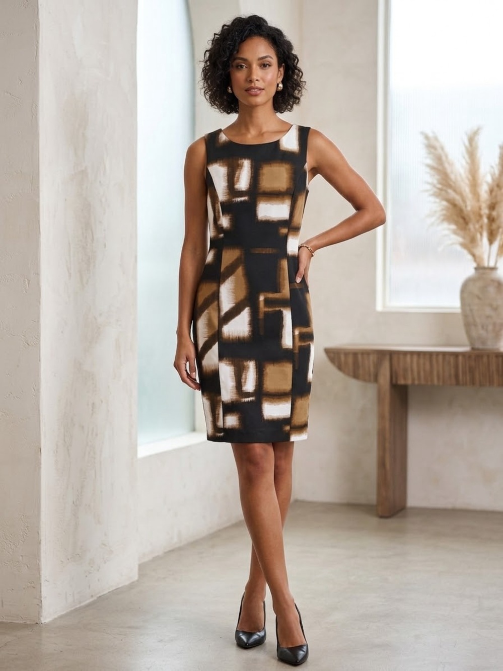 Sleeveless Abstract Print Sheath Dress in Black and Brown